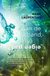 Omslag van Aan de leiband, of je eigen pad?