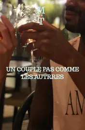 Omslag van Un couple pas comme les autrres