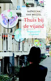 Omslag van Thuis bij de vijand