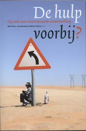 Omslag van De hulp voorbij