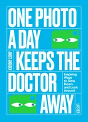 Omslag van One Photo a Day Keeps the Doctor Away