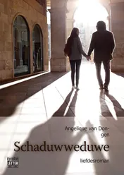 Omslag van Schaduwweduwe - grote letter uitgave