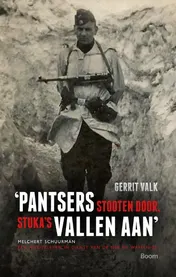 Omslag van Pantsers stooten door, stukas vallen aan