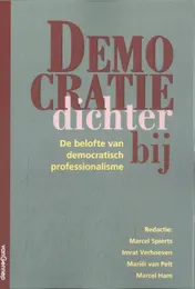 Omslag van Democratie dichterbij