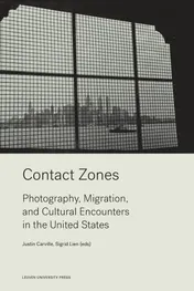Omslag van Contact Zones