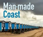 Omslag van Man Made Coast
