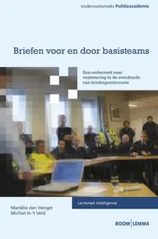 Omslag van Briefen voor en door basisteams