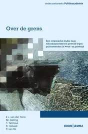 Omslag van Over de grens