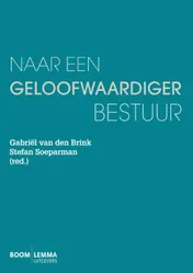 Omslag van Naar een geloofwaardiger bestuur