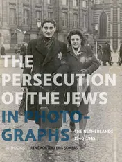 Omslag van The Persecution of the Jews in Photographs