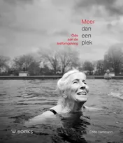 Omslag van Meer dan een plek