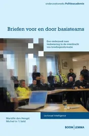 Omslag van Briefen voor en door basisteams