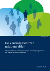Omslag van De vooruitgeschoven middenvelder