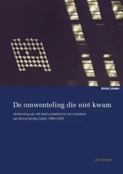 Omslag van De omwenteling die niet kwam