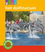 Omslag van Het dolfinarium
