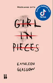Omslag van Girl in Pieces