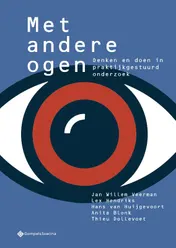 Omslag van Met andere ogen