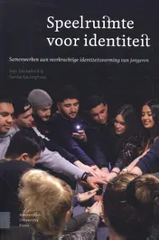 Omslag van Speelruimte voor identiteit