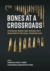Omslag van Bones at a crossroads