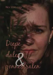 Omslag van Diepe dalen en zonnestralen