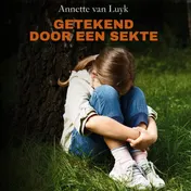 Omslag van Getekend door een sekte