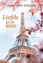 Omslag van Liefde in de lens