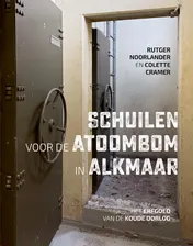 Omslag van Schuilen voor de atoombom in Alkmaar