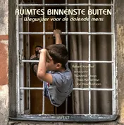 Omslag van Ruimtes binnenste buiten