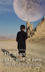 Omslag van De maan gaat met je mee