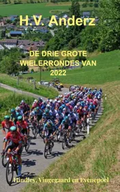 Omslag van De drie grote Wielerrondes van 2022