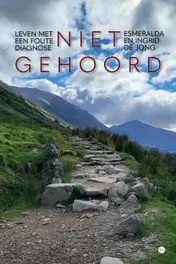 Omslag van NIET GEHOORD