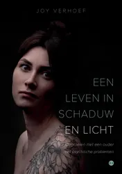 Omslag van Een leven in schaduw en licht