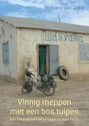 Omslag van Vinnig meppen met een bos tulpen
