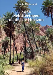 Omslag van Naar de Schitteringen achter de Horizon