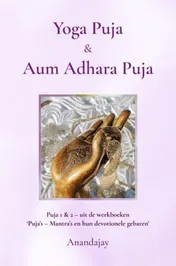 Omslag van Yoga Puja & Aum Adhara Puja