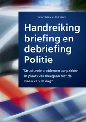 Omslag van Handreiking briefing en debriefing politie