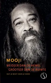Omslag van Weidser dan de hemel, grootser dan de ruimte