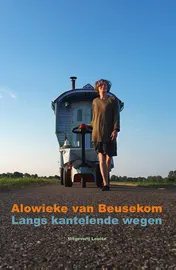 Omslag van Langs kantelende wegen