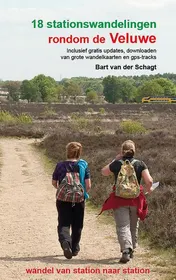 Omslag van 18 stationswandelingen rondom de Veluwe