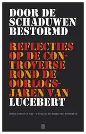 Omslag van Door de schaduwen bestormd