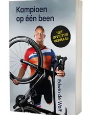 Omslag van Kampioen op één been