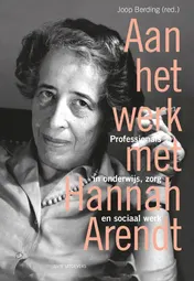 Omslag van Aan het werk met Arendt