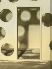 Omslag van Doorways. Michiel Kluiters
