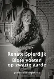 Omslag van Blote voeten op zwarte aarde