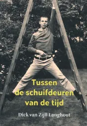 Omslag van Tussen de schuifdeuren van de tijd