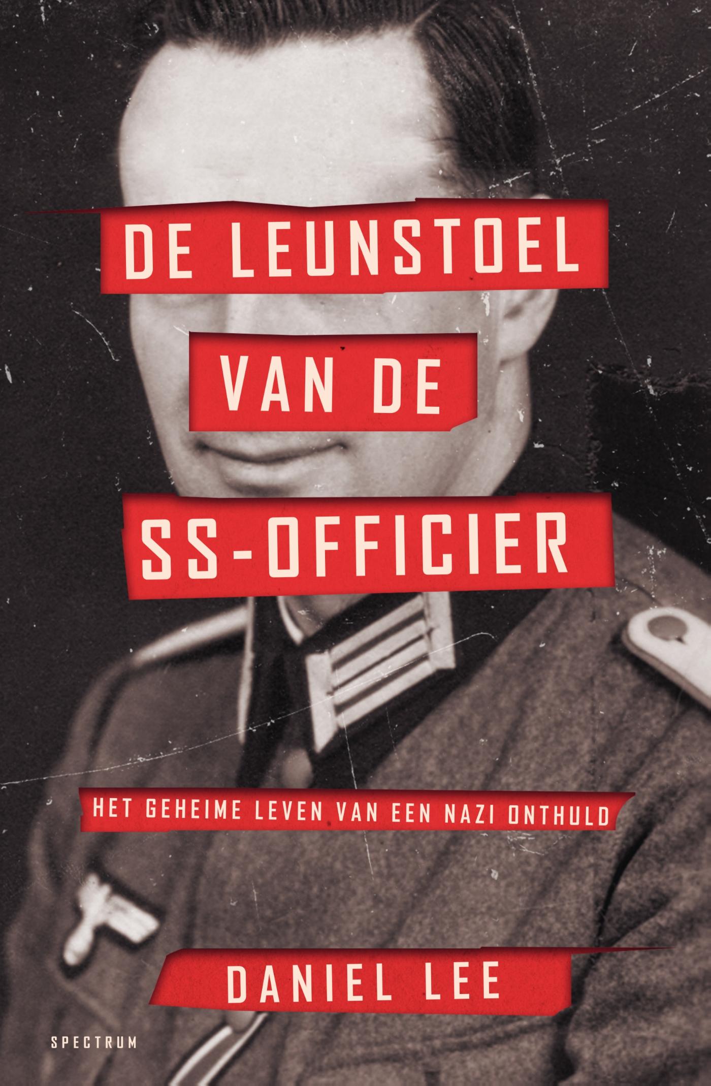 Omslag van De leunstoel van de SS-officier