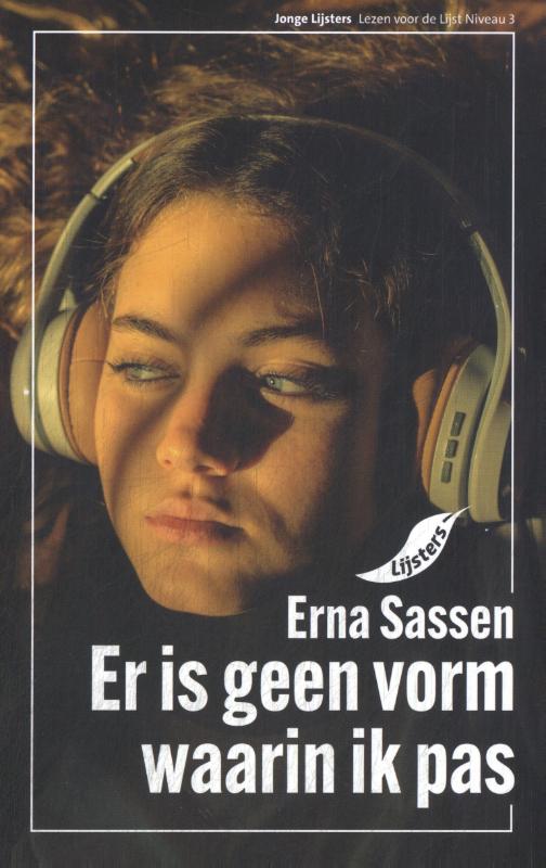 Omslag van Er is geen vorm waarin ik pas