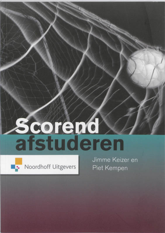 Omslag van Scorend afstuderen