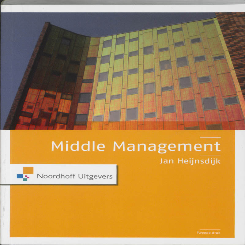 Omslag van Middle Management
