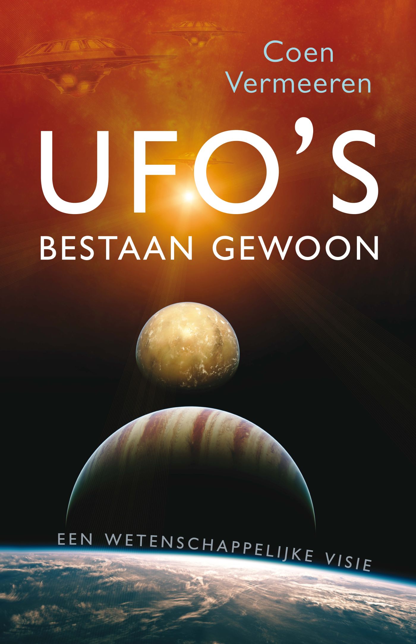 Omslag van Ufo's bestaan gewoon
